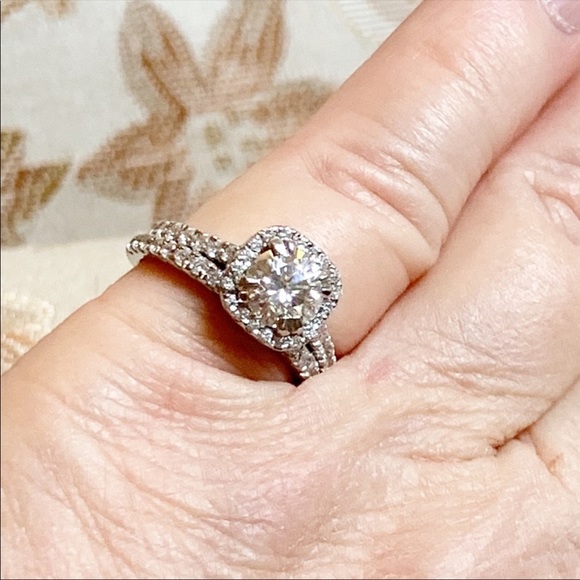 RESTOCKED - 2.20 Ct Round Moissanite Halo Ring Set - Picture 4 of 11